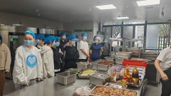 庐阳高中一直高度注沉校园做